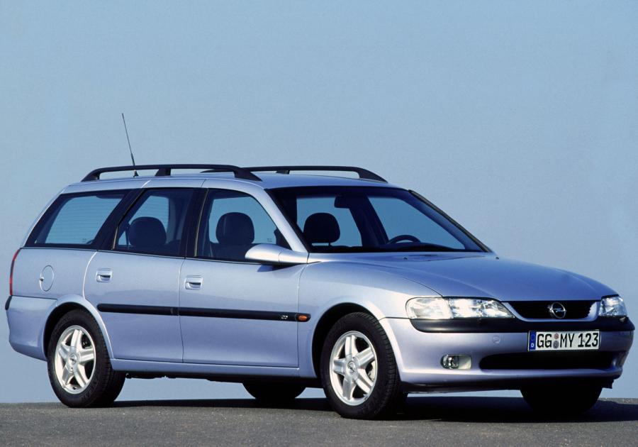  Opel Vectra CD Caravan (B) 1995 года  (фото 10 из 12)